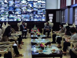 Sepak Bola dan Dolly Jadi Pembahasan Program Sister City Surabaya-Liverpool