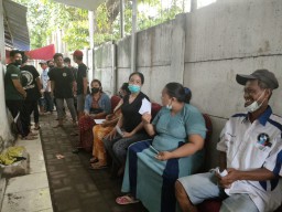 Warga di Kampung 1001 Malam Surabaya Akhirnya Dapat Vaksin Dosis ke Dua