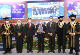 Uji Klinis Vaksin Merah Putih, Gubernur Khofifah Bersedia Jadi Orang Pertama