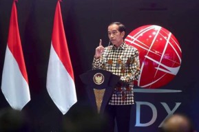 Buka Perdagangan BEI, Presiden Jokowi Optimis Tantangan 2022 Bisa Dilalui