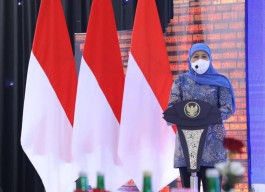 Gubernur Khofifah Berharap UU HPP Jadi Pengungkit Ekonomi Rakyat