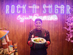 Kreasikan Menu Sehat, Cheff Luminor Hotel Surabaya Menggelar Demo Memasak