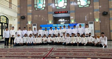 Mantan Gubernur Imam Utomo Minta Takmir Masjid Peduli Kesejahteraan Lingkungan