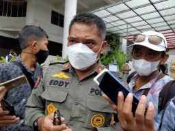 Prokes dan Prostitusi, Satpol PP Awasi Perayaan Hari Valentine di Surabaya