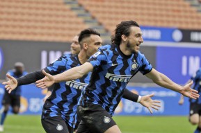 Imbang 1-1 Versus Napoli, Inter Milan Tetap Bertengger Sebagai Capolista