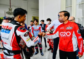 Kejutan Presiden Jokowi untuk Mario Aji Pembalap MotoGP Asal Indonesia