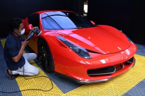 Salon Mobil ini Mengklaim Perawatan dengan Teknologi Paling Tinggi, Apa Itu?