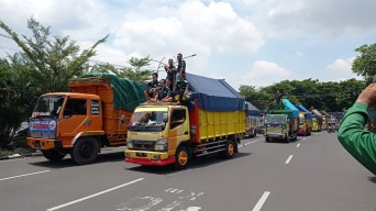 Demo Supir Truk Berhasil, Pemprov Jatim Kabulan Beberapa Tuntutan Soal ODOL