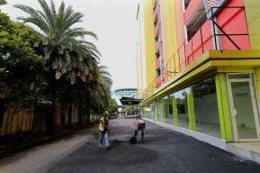 TPS Dibongkar, 157 Pedagang Boyongan Masuk ke Pasar Turi Baru