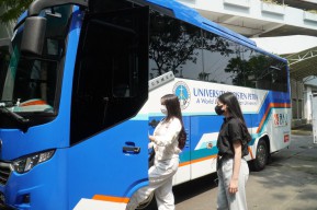 Layani Rute Barat-Selatan, UK Petra Sediakan Bus untuk Mahasiswa