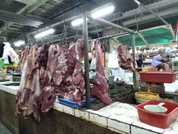 Harga Daging di Surabaya Naik Menjelang Lebaran, Pedagang: Sepi Pembeli