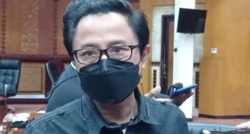 Upayakan Pengobatan Gratis, DPRD Surabaya Kumpulkan Rumah Sakit dan BPJS