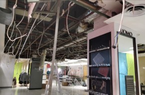 Buntut Atap Ambruk, Komisi A Pertanyakan SLF dan Panggil Manajemen Delta Plaza