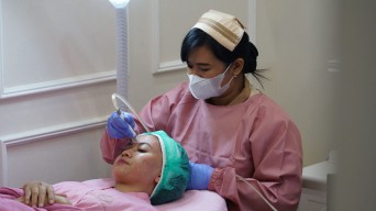 Silkpeel Dermalinfusion, Perawatan Wajah Cepat dan Tanpa Rasa Sakit