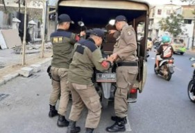 Oknum Pejabat Satpol PP Surabaya Diduga Menjual Barang-barang Hasil Penertiban