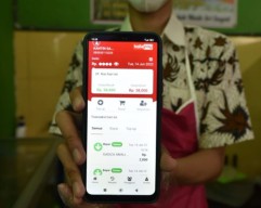 Pemkot Surabaya Terapkan Aplikasi Pembayaran Kantin Non Tunai untuk Pelajar