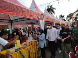 Citraland Surabaya Gelar Festival UMKM Pascapandemi, Wali Kota Eri: Luar Biasa