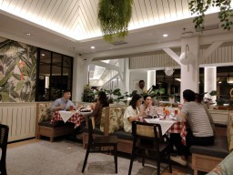 Berkonsep Era Kolonial, Boncafe Buka Gerai Baru di Pakuwon Mall