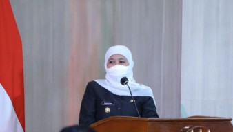 Gubernur Khofifah Sampaikan Duka Mendalam Meninggalnya Menpan RB Tjahjo Kumolo