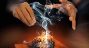 Tips dari Pesulap agar Tak Tertipu dengan Trik Paranormal Palsu