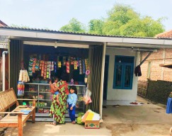 Kisah Mensos Risma Upayakan Renovasi Rumah Warga yang Ambruk Diterjang Badai