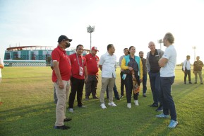 Wali Kota Eri Sebut FIFA Terkagum-kagum dengan Upaya Pemkot Surabaya untuk GBT