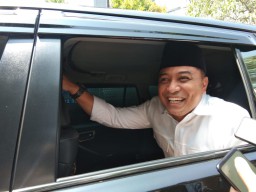 Tunggu Pilihan Gubernur, Wali Kota Eri Tunjuk Erna Purnawati Jadi Plh Sekda