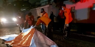 Wanita Bunuh Diri di Tunjungan Plaza Diduga Terlilit Pinjaman Online