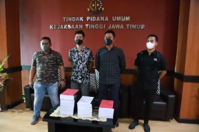 Kejati Jatim Tunjuk 15 Jaksa Meneliti Berkas Kasus Tragedi Kanjuruhan