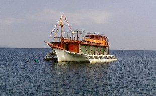 Wisata Baru di Probolinggo, Rasakan Sensasi Berlayar & Menginap di Kapal Pinisi