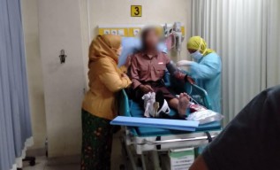 Kepala Sekolah SMPN 1 Surabaya Sebut Siswi yang Loncat Sering Terlihat Murung