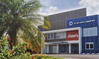 Daur Ulang Sampah Plastik, Perusahaan Air Kemasan CHEERS Terapkan Zero Waste