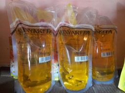 Libur Nataru, Harga Bahan Pokok Naik dan Minyak Goreng Langka di Surabaya