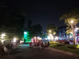 Ini Rekomendasi 5 Tempat Nobar Final Piala Dunia 2022 yang Cozy di Surabaya