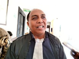 Kuasa Hukum Terdakwa Penjual Barang Sitaan Satpol PP Surabaya Bakal Lapor Kejati