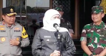 Kantor Gubernur Jatim Digeledah KPK, Khofifah: Ada Flashdisk yang Dibawa