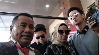 Hotman Paris Sebut Venna Melinda Tak Diberi Nafkah Selama Tiga Bulan