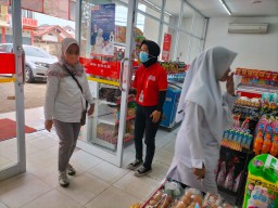 Dapat Pelatihan Kemensos, 3 Penyandang Disabilitas Bekerja di Perusahaan Besar