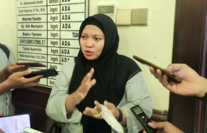 DPRD Usulkan Penerima Beasiswa di Surabaya  Wajib Mengabdi Setelah Lulus