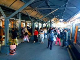 Tiket Kereta Api Mudik Lebaran 2023 Sudah Bisa Dipesan, Begini Aturannya