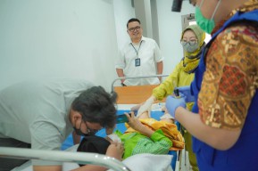 Gelar Khitan Massal di HUT ke 49, Penyandang Disabilitas: Terima Kasih SIER