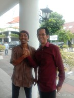 Kebetulan Bertemu, Ketua DPRD Surabaya Beri Ganti Rugi untuk Jarwo