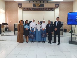 Aston Mojokerto Berbagi Ilmu dan Pengalaman Kerja Industri Hospitality di SMKN 2 Mojokerto