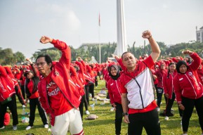 Kompak Galakkan Hidup Sehat, 5.000 Kader PDIP Surabaya Senam Sicita di Tugu Pahlawan