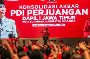 Ratusan Kader Hadiri Konsolidasi Akbar Pemilu 2024, PDIP Surabaya Fokus Bantu Warga