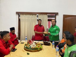 Rayakan HUT ke 23, BMI Surabaya Gelar Buka Bersama dengan Driver Ojek Online