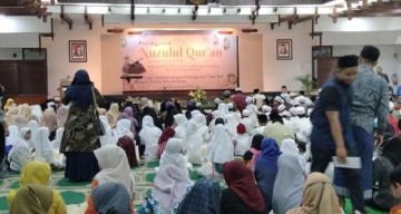 Peringati Nuzulil Quran, PDAM Surabaya Bukber dengan Anak Yatim