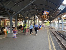 Penumpang Kereta Api Lokal dari Surabaya Naik 10,8 Persen saat Hari Raya Idul Fitri