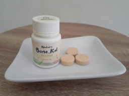 Profesor Unair Ciptakan Permen Kunyah untuk Ibu Hamil dari Air Kelapa dan Tulang Ikan