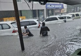 Ini Penyebab Banjir Parah di Mayjen Sungkono Surabaya